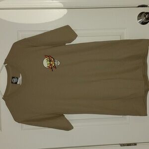 SantaCruz Zumez Size M SKULL AND SNAKE GRAPHIC TEE FRONT AND BACK LOGO